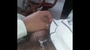 Punheta com muita porra