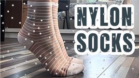 WHITE NYLONS SOCKS : Socks fetish - Nylons - Feetgirl - French Feet - Domina - White socks - Feetgirl