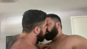 Muscled Hairy man Spunky Breeding