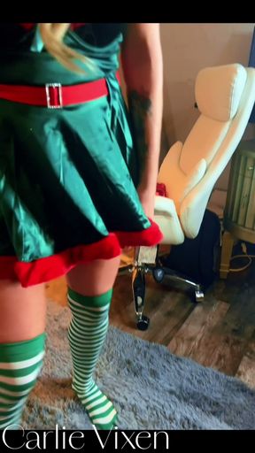 4K Carlie Vixen Sexy Green Elf MILF Toys Pierced Pussy Then Sucks BBC Elf for First Facial