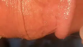 Thick and juicy girlfriend enjoys filled with cream