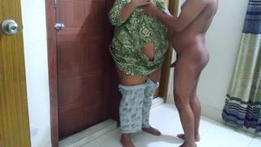 Muslim MILF Fucked by Stepson Because She Was Supper Hot & Shacking Her Huge Booty