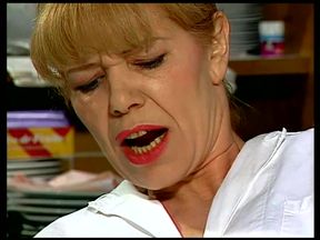 La Doctoresse A Des Gros Seins ll  720p