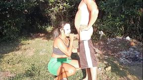 O safado me levou no mato e comeu meu c&uacute_