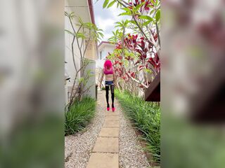 Nature’s Little Whore Show