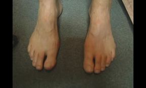Mature Big Feet Feet