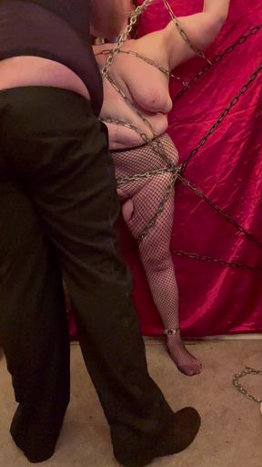 Chaining slave to spiders web.