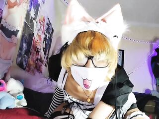 Daring Cosplay Blurts Excitement Throughout Yiff Mask