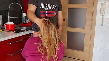 Culona rubia!