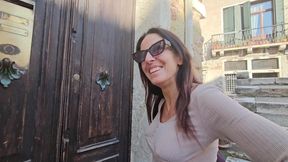 you turn me on while walking through Venice. Full video on my OF Page.