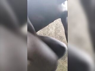Outdoor is exciting - cum flies all over - full clip on fancentro