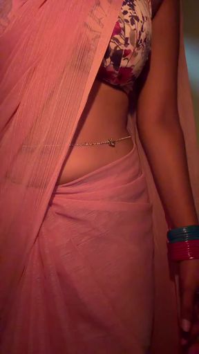 Curvy desi babe shows off her homemade saree