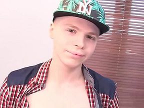 Rubbing a big twink cock with seductive Lucho Cordell