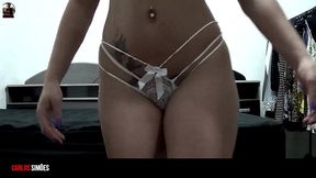 morena rabuda chupando uma rola gostosa