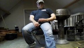 Big-Cock Farmer Daddy Jerks Off