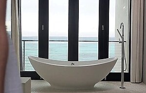 Hot bath, caprice