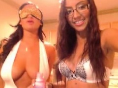 Hot agirlgirls flashing boobs on live webcam