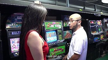 Kourtney Love changing the luck of an unfortunate man in the casino, his reward will be a lot of sex