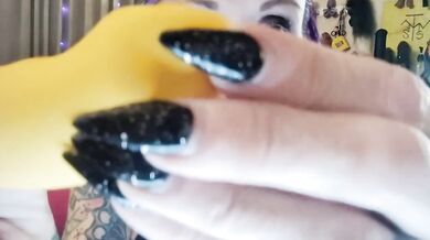 Goth mommy unboxes summer combo vibrators raw review