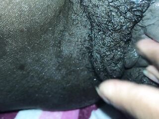Touch my clitoris with me
