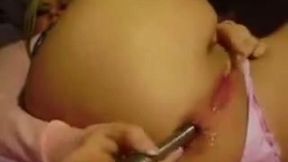 This is one girl that loves drilling her butthole with her sex toy on webcam