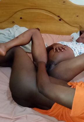 Prego gf horny fucks his bbc bf