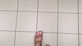 Shopping with my feet