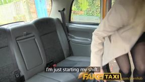 Taxi Back seat shagging and surprise creampie pay for taxi fare