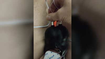 Cockrings and estim