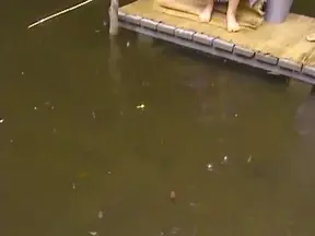 Japanese babe gets pussy licked outdoors