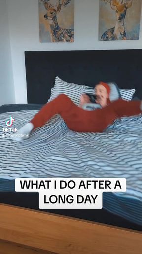Hot twink shows off his bulge in funny underwear on TikTok