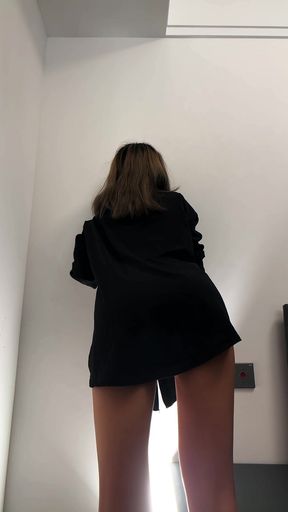 The female fitness instructor&#039;s reward made my dick hard and I came in her mouth.