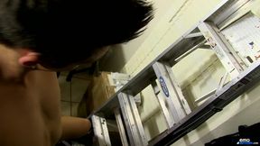 A Cummy Twink Shoot Out