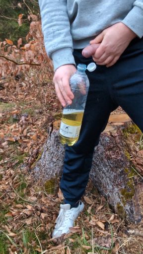 Doused with piss from a bottle while jerking off
