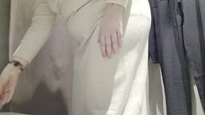 fitting room secrets: nicoletta’s curvy try-on in sheer black pantyhose