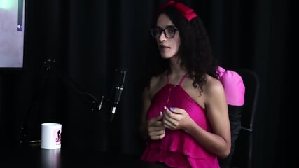 Safada most seu boquete ap s falar o seu dom de sentar