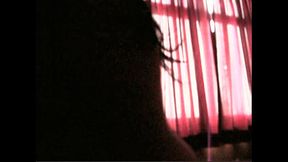 flaquita gritona montando rico