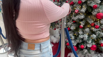 Invite a stranger to celebrate Christmas.