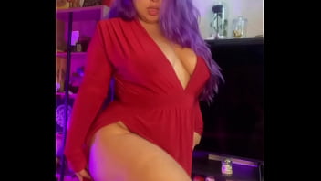 Update #476 (August 21, 2022) Do you like my new dress ???