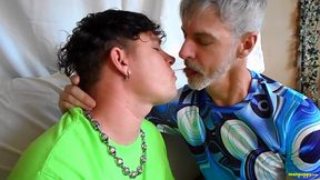 Hot Gay Kissing with Richard &amp; Leo