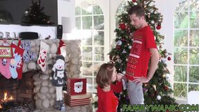Teen girlfriend deepthroats and rides big cock during holiday getaway