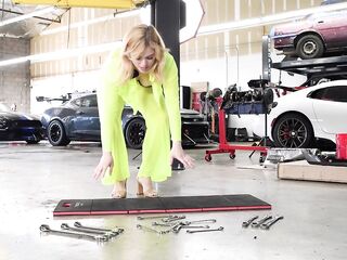 ASMR: Breasty Blond Widens Wide Open In Sheer Outfit To Organize Her Tools