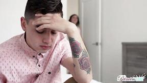 ”Big cocked stepbrother creampied liar stepsis! - Rosalyn Sphinx”