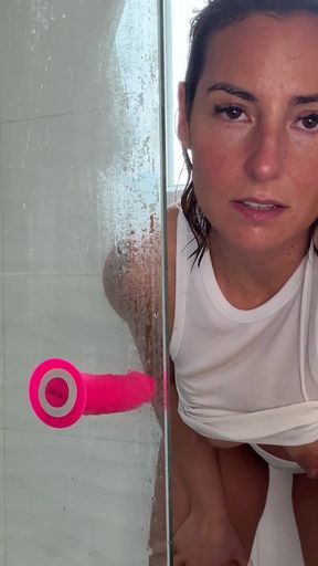 I Cum and Squirt in Close-up on Your Phone