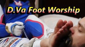 DVa Foot Worship - Nikki's First-Time Foot Worship - MOV