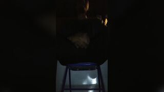 Tranquilo En Mi Silla Tocandome