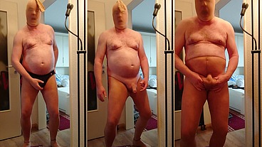 Carmen Nylonjunge ist Geil in Feinstrumpfhose