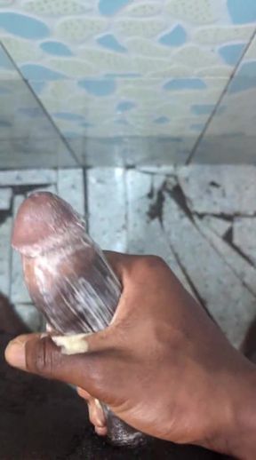 I love to cum every morning.