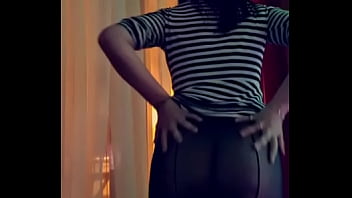 Je t&#039_ai d&eacute_j&agrave_ dis que je porte mes collants sans culotte ?