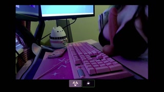 moaning egirl gives private masterbution help